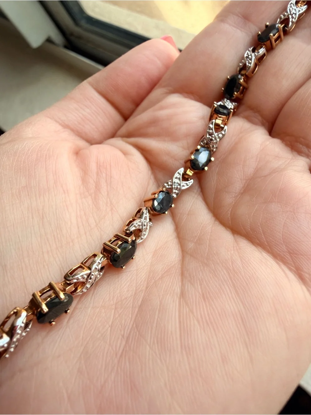 Saphire and diamonds vintage gold bracelet, authentic